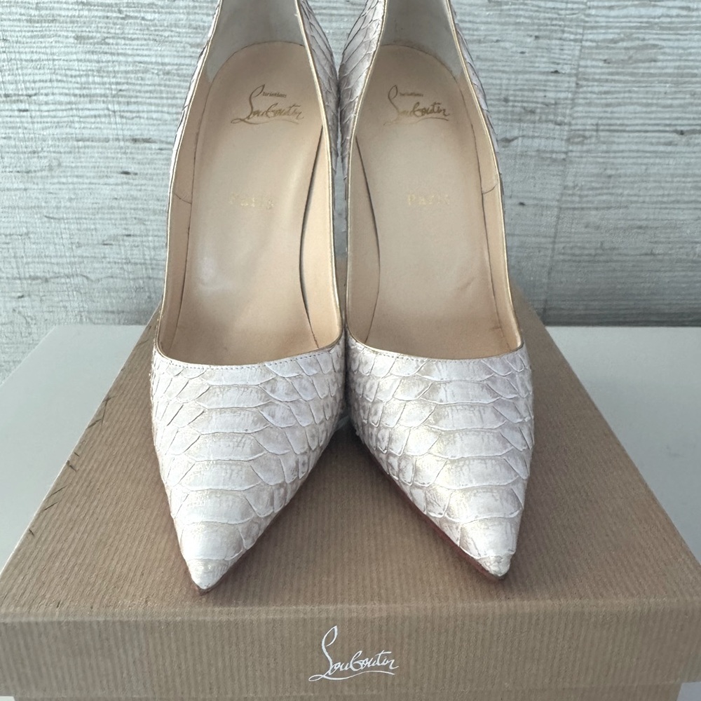 Christian Louboutin So Kate 120 Python Shell White Heels 39.5 - Picture 6 of 7